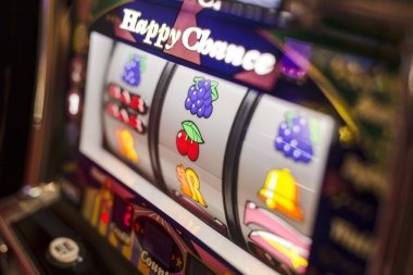 Wild Bandito slot game interface showing five reels and winning payline on kepritoto